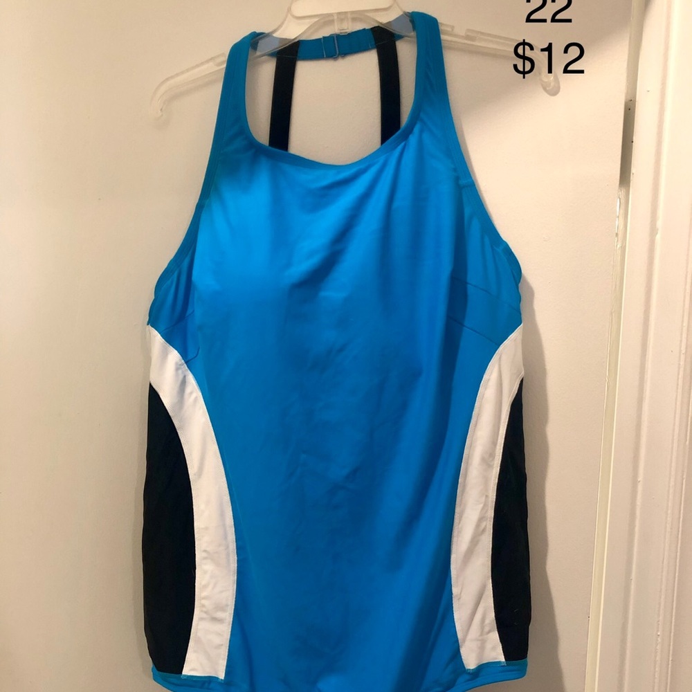 Livi 22 bathing suit